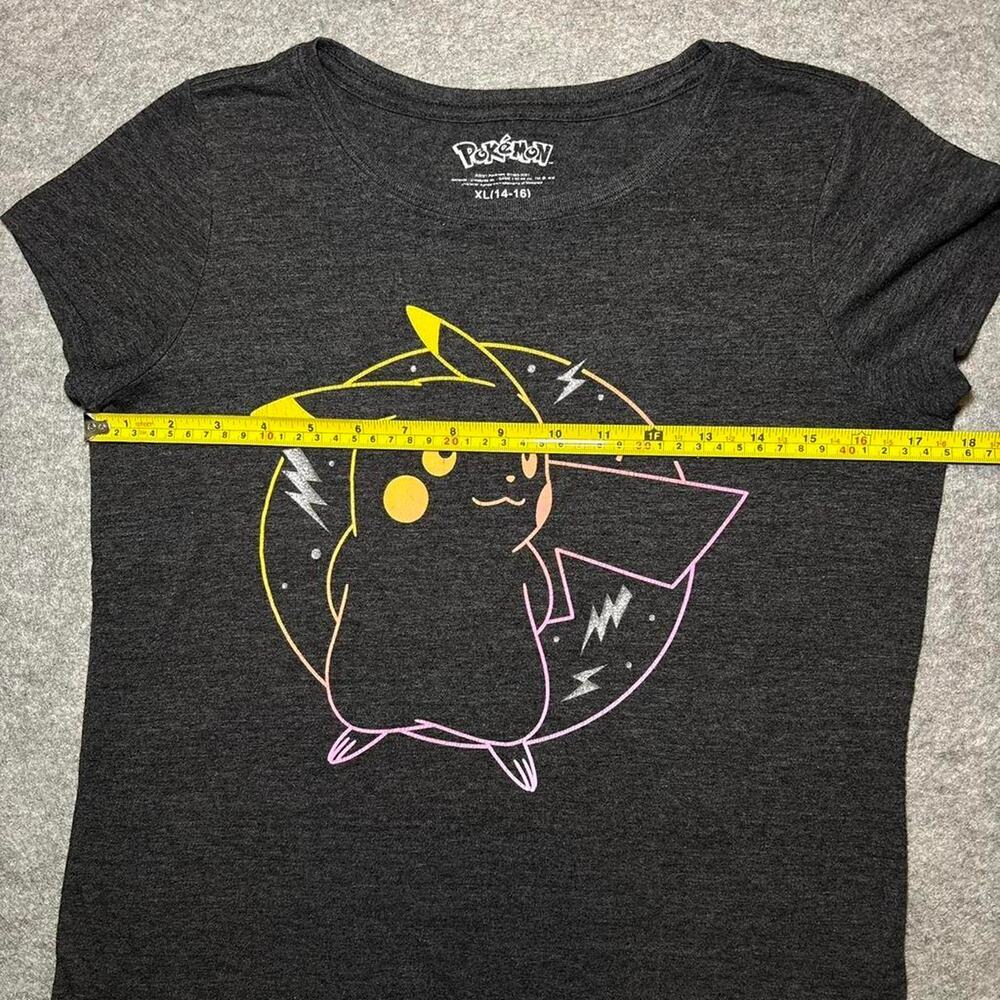Pokemon Girls XL Graphic T-Shirt Heather Gray with Pikachu - Picture 7 of 7